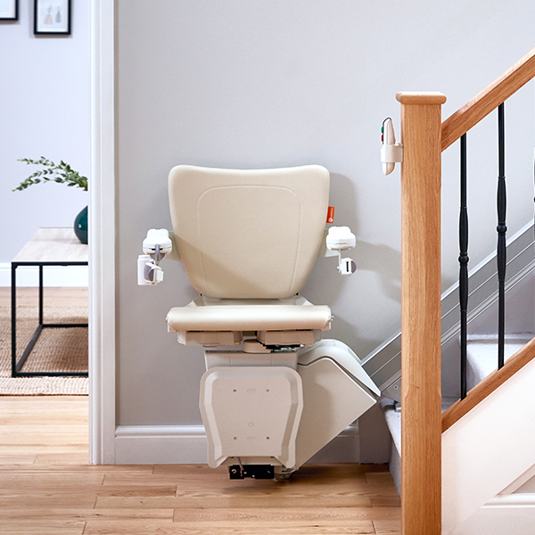 handicare 1100 highest rated home indoor straight rail stairlift